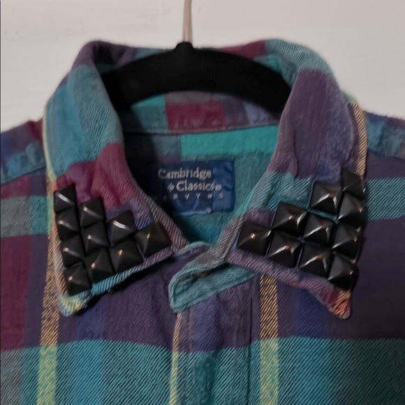 upcycled vintage flannel plaid sleeveless shirt with pyramid stud collar details - Picture 1 of 5